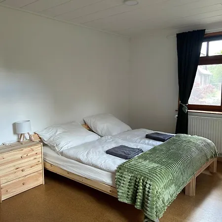 Apartamento Charmantes Mit Kamin & Grosser Diele Karwitz